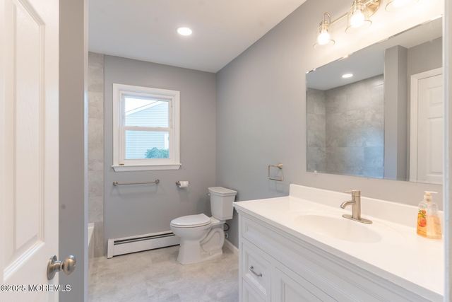 23 Burlington Court, Toms River, NJ 08757