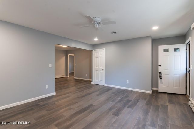 23 Burlington Court, Toms River, NJ 08757