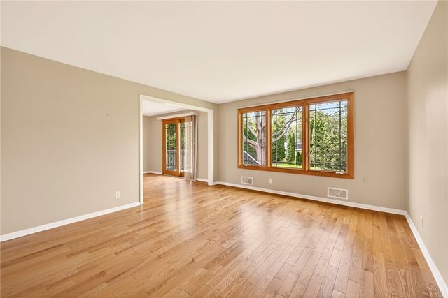 1733 Kirk Road South, Greece, NY 14612