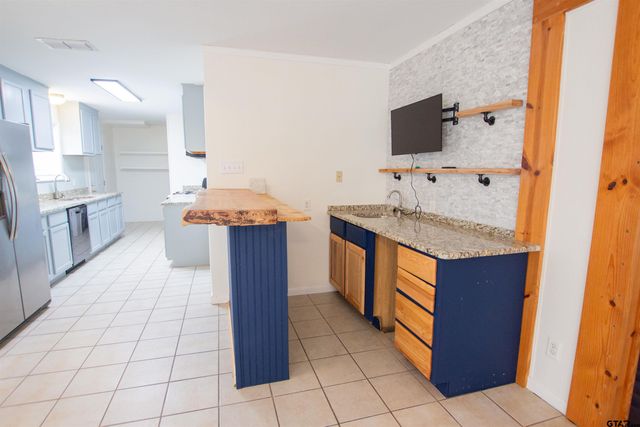 7618 Brookhollow Dr, Tyler, TX 75707