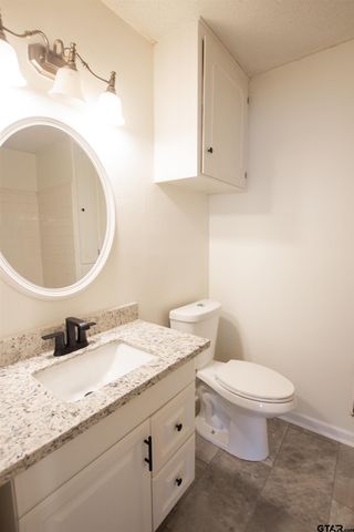 7618 Brookhollow Dr, Tyler, TX 75707