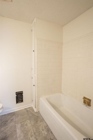 7618 Brookhollow Dr, Tyler, TX 75707