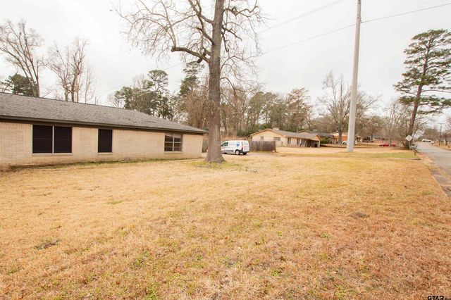 7618 Brookhollow Dr, Tyler, TX 75707