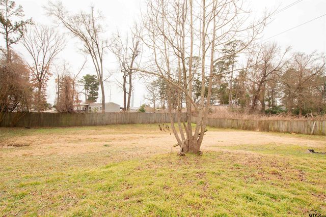 7618 Brookhollow Dr, Tyler, TX 75707