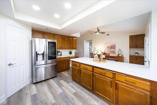 30040 Spray, Canyon Lake, CA 92587