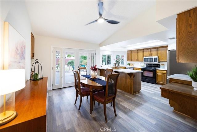 30040 Spray, Canyon Lake, CA 92587