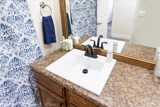 30040 Spray, Canyon Lake, CA 92587