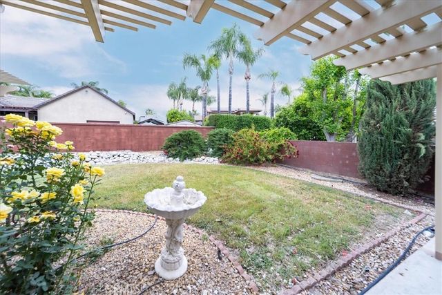 30040 Spray, Canyon Lake, CA 92587