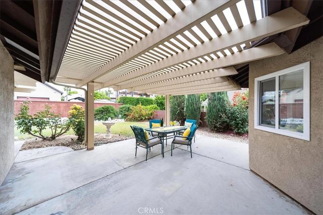 30040 Spray, Canyon Lake, CA 92587