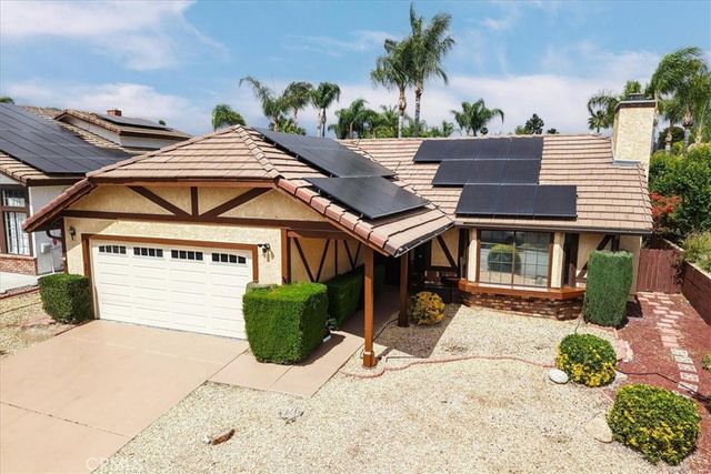 30040 Spray, Canyon Lake, CA 92587