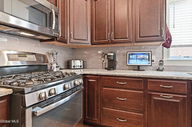 52 Averill Avenue, Sand Lake, NY 12018