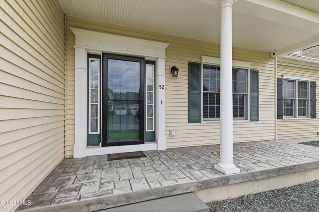 52 Averill Avenue, Sand Lake, NY 12018