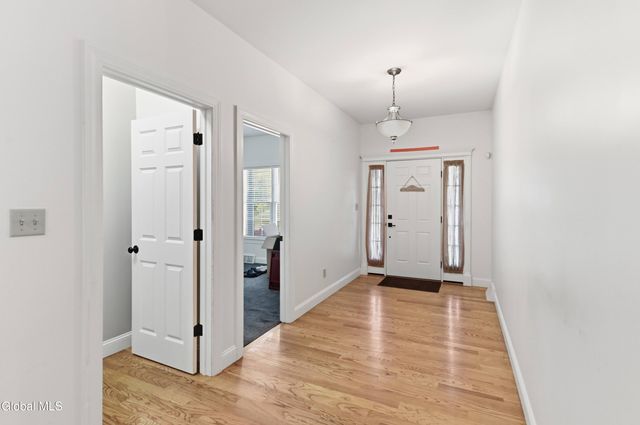52 Averill Avenue, Sand Lake, NY 12018