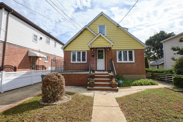 133-41 123 Street, South Ozone Park, NY 11420