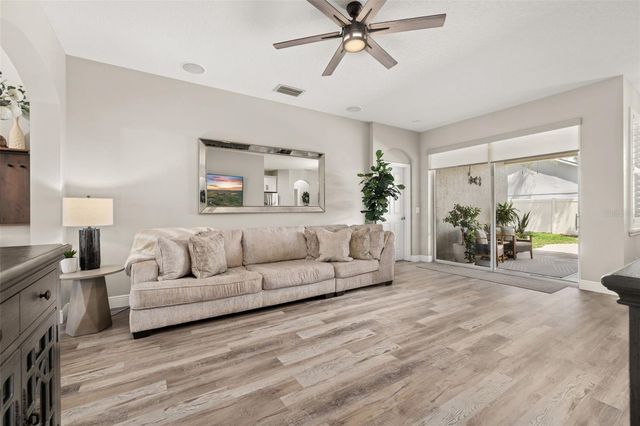 2752 CYPRESS HEAD TRAIL, Oviedo, FL 32765