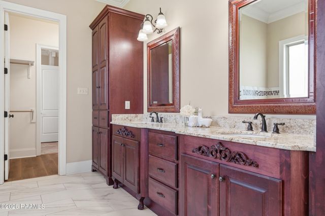 127 Fair Grounds Drive, Lafayette, LA 70503