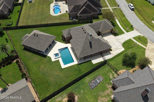 127 Fair Grounds Drive, Lafayette, LA 70503