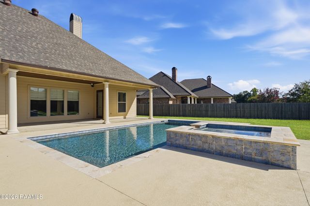 127 Fair Grounds Drive, Lafayette, LA 70503