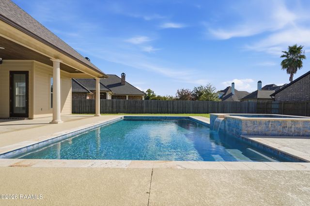 127 Fair Grounds Drive, Lafayette, LA 70503