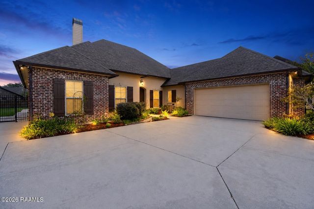 127 Fair Grounds Drive, Lafayette, LA 70503