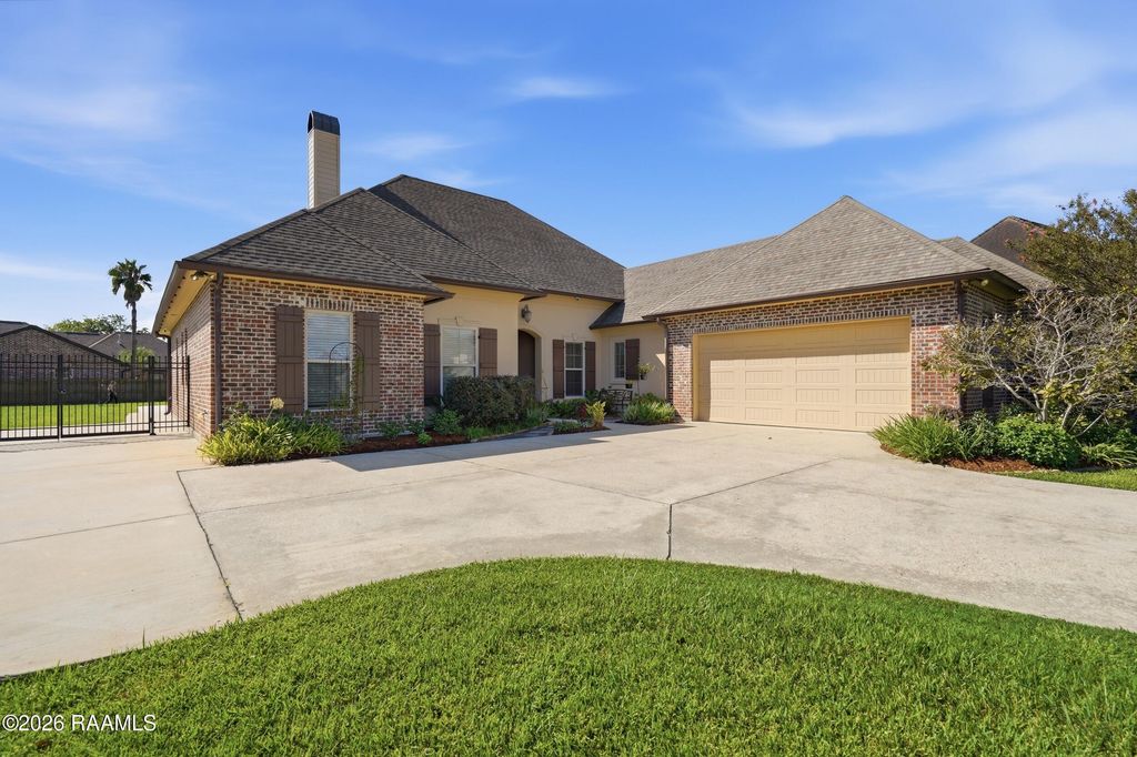 127 Fair Grounds Drive, Lafayette, LA 70503