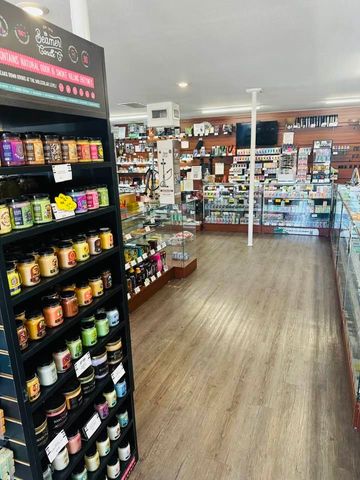 210 N Broadway Street, Joshua, TX 76058