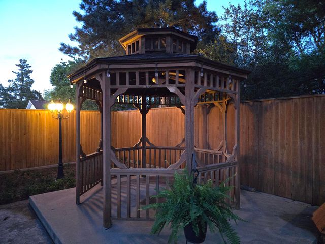 2818 75th Street, Lubbock, TX 79423