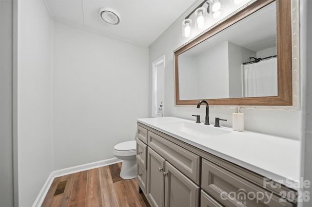 2932 Loop Road, Lincolnton, NC 28092