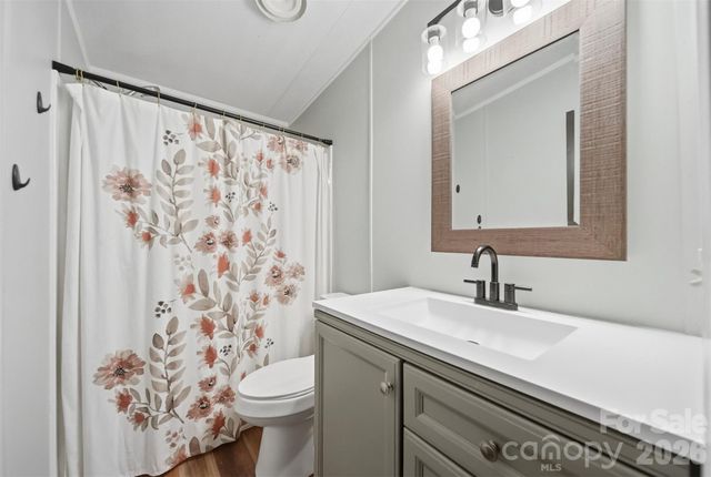 2932 Loop Road, Lincolnton, NC 28092