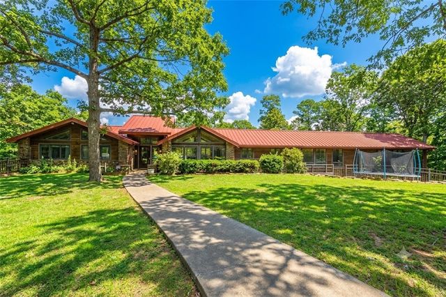 17450 Railroad Cut Road, Rogers, AR 72756