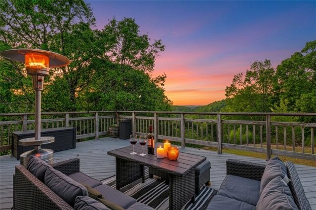 17450 Railroad Cut Road, Rogers, AR 72756