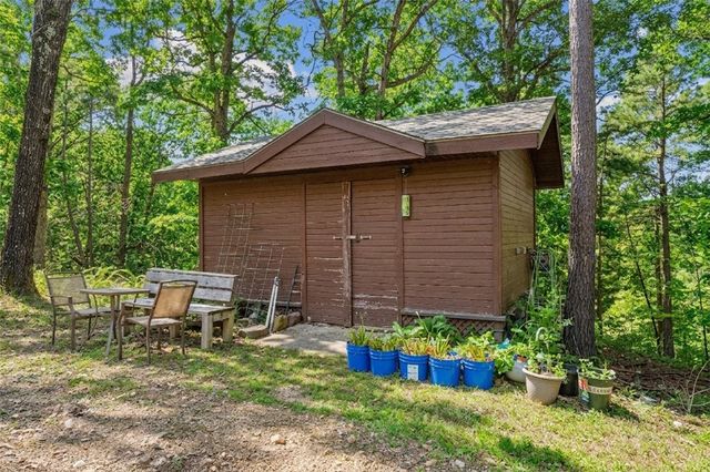 17450 Railroad Cut Road, Rogers, AR 72756