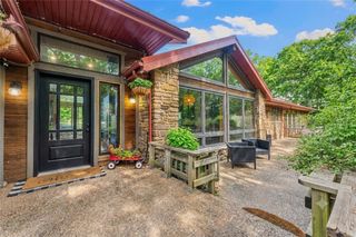 17450 Railroad Cut Road, Rogers, AR 72756