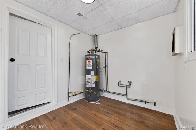 23817 Willard Avenue, Warren, MI 48089