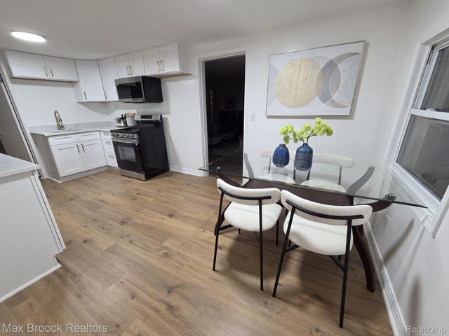 23817 Willard Avenue, Warren, MI 48089