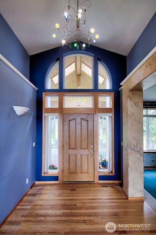 4716 D'Milluhr Drive NE, Olympia, WA 98516