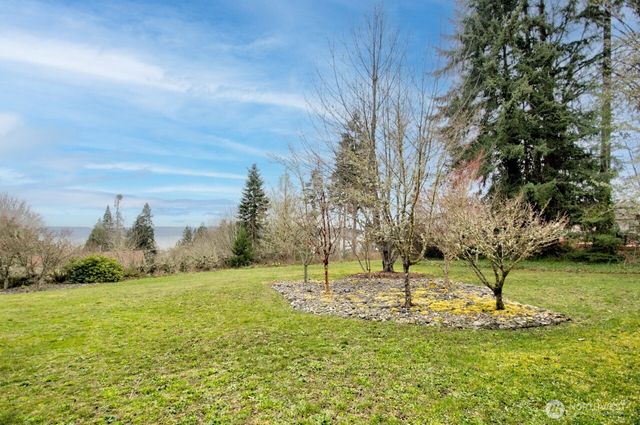 4716 D'Milluhr Drive NE, Olympia, WA 98516