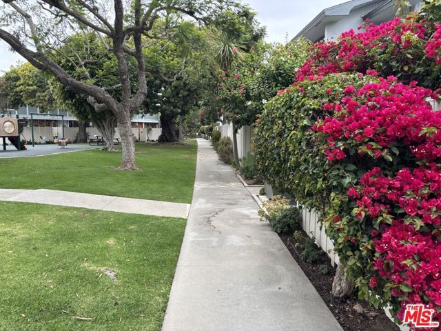 5215 Sepulveda Boulevard 21B, Culver City, CA 90230