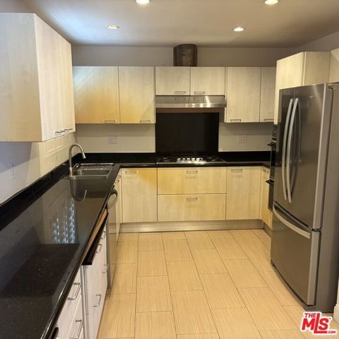 5215 Sepulveda Boulevard 21B, Culver City, CA 90230