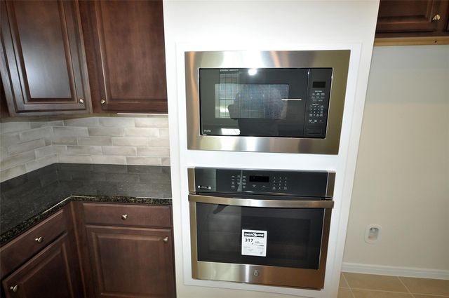 2215 Palmilla Road, League City, TX 77539