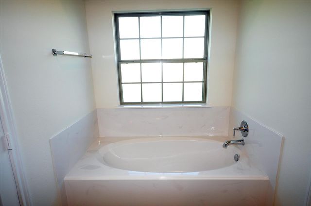 2215 Palmilla Road, League City, TX 77539