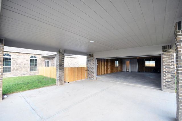 2215 Palmilla Road, League City, TX 77539