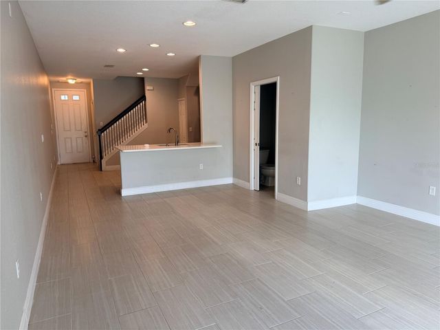 10321 WILLOW LEAF TRAIL, Tampa, FL 33625