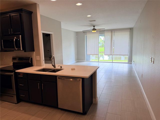 10321 WILLOW LEAF TRAIL, Tampa, FL 33625