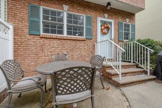 7 Riga Ct, Scotch Plains Twp., NJ 07076