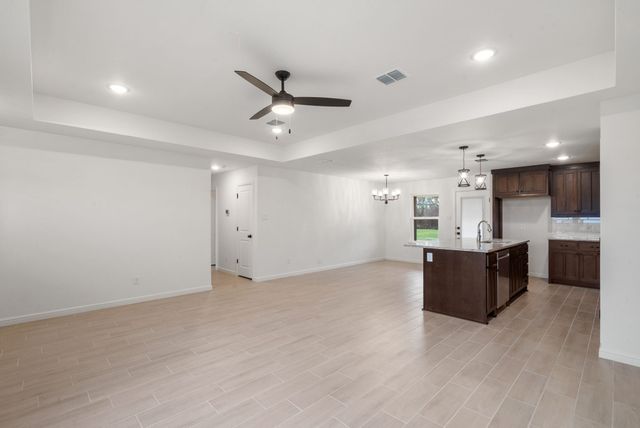 268 Yawney Drive, Lipan, TX 76462