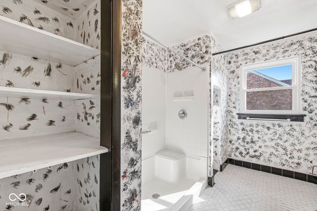 1634 W 11th Street, Anderson, IN 46016