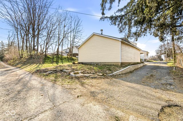 1634 W 11th Street, Anderson, IN 46016