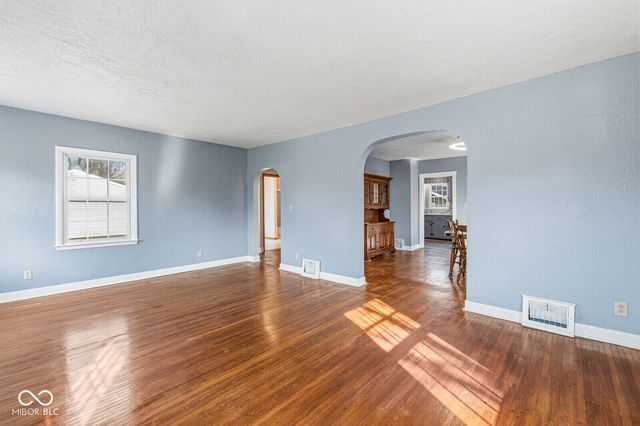 1634 W 11th Street, Anderson, IN 46016