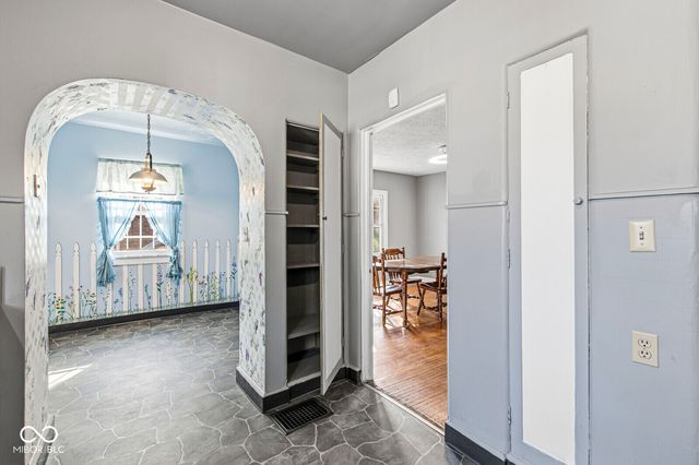 1634 W 11th Street, Anderson, IN 46016